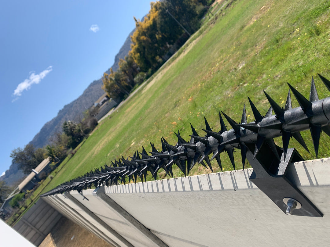 Single Row Rola Spikes - Precast – Rola-Spikes ™